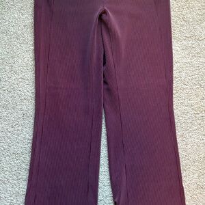 Lululemon Ribbed Softstreme High Rise Flared Pant Garnet Size 8 EUC